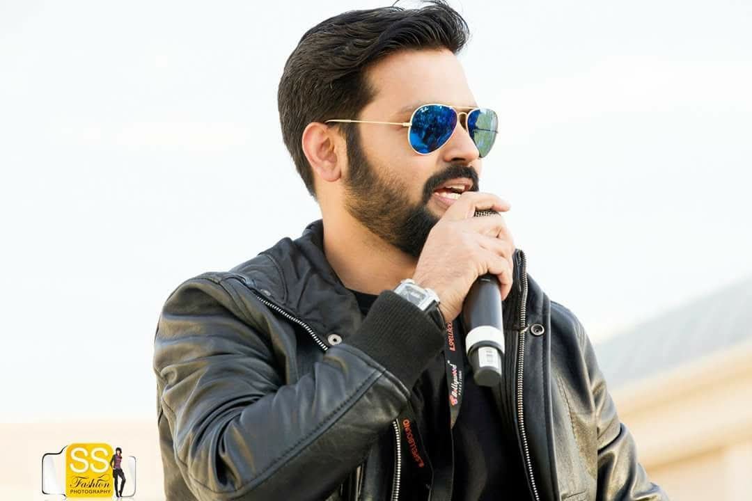 RJ Vineet